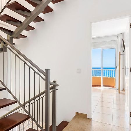 Beachfront Triplex With Swimming Pool & Parking Radazul Extérieur photo