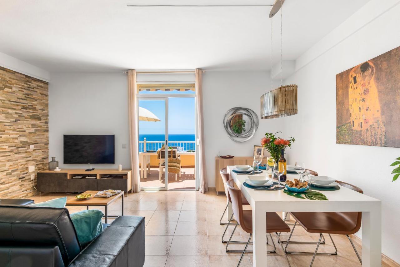 Beachfront Triplex With Swimming Pool & Parking Radazul Extérieur photo
